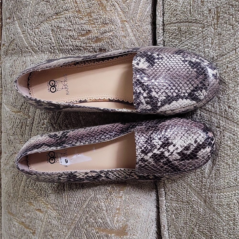Rara Avis Anthropologie Neutral Tone Snakeskin Print Loafer Flat Shoe